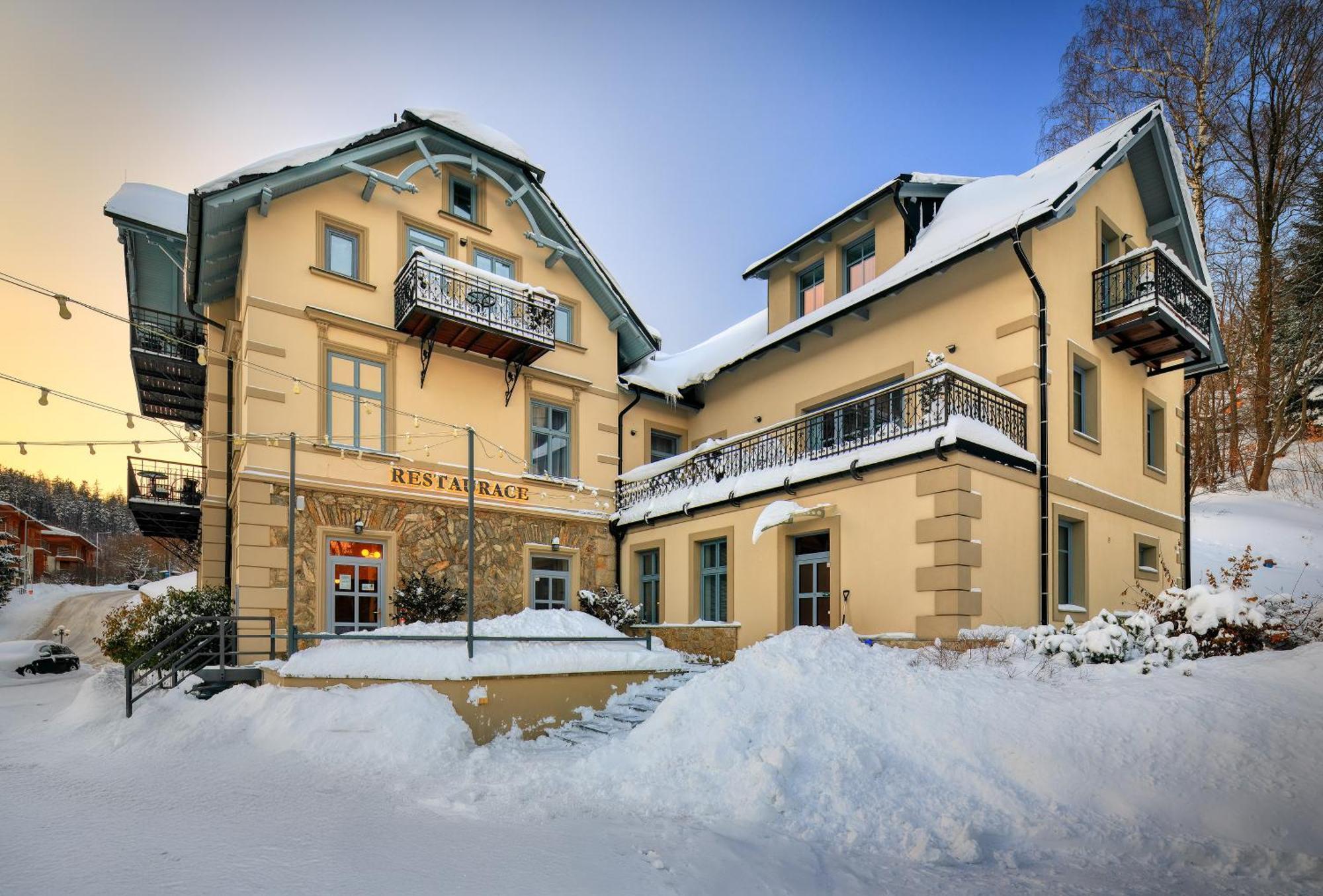 Residence Vyhlidka Janske Lazne Exterior foto
